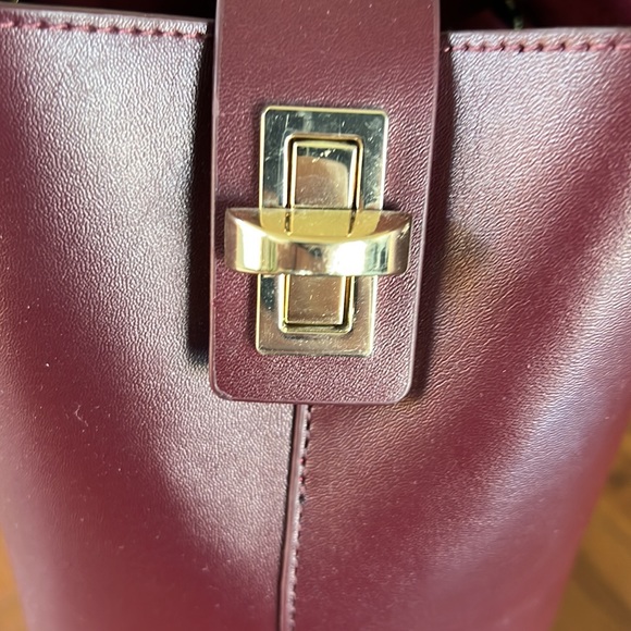Danier Burgundy Leather Purse - Picture 3 of 5